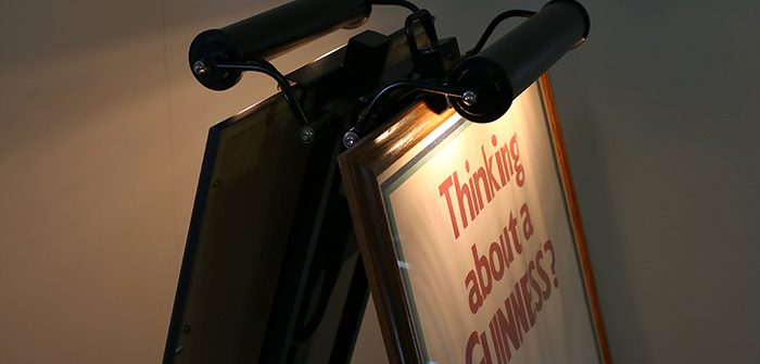 専用のピクチャーライトを製作